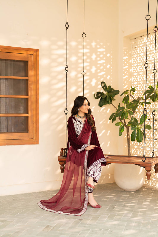 Dupatta Gul e Burgundy