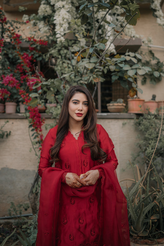 Surkh Adaa (سرخ ادا) – “Grace in Red”