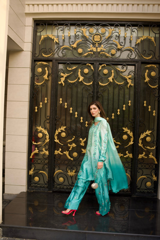 Aab-e-Nil (Water of Blue)