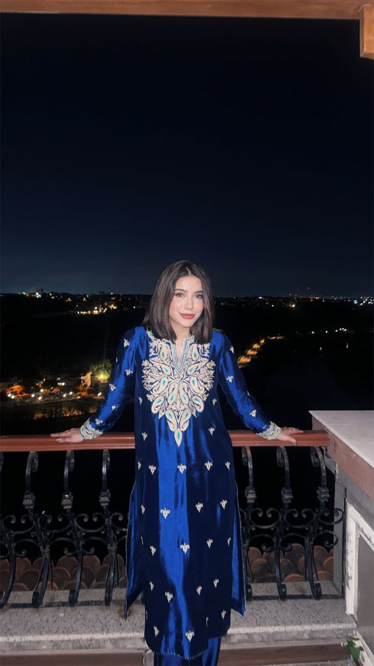 Rangrez (رنگ ریز) – the one who brings colors to life.
